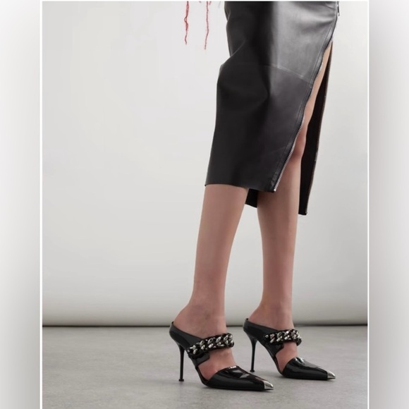 ALEXANDER MCQUEEN PUNK CHAIN 85 MM MULES - Picture 2 of 11